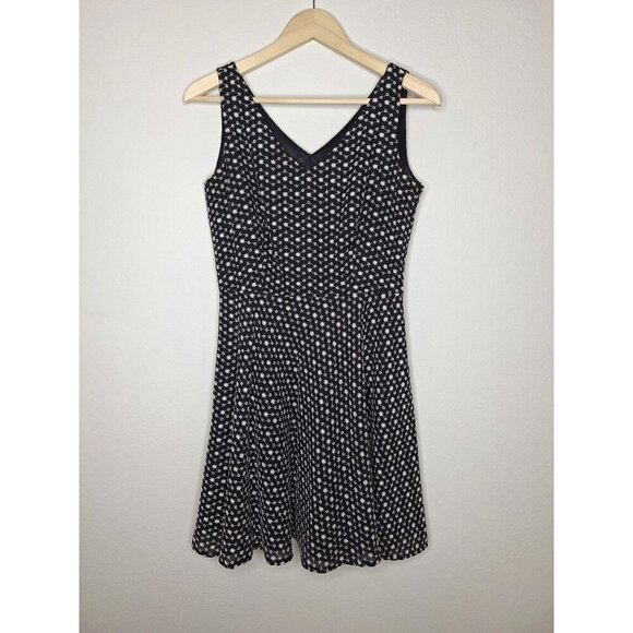 💙 Tahari Dress - Picture 8 of 8